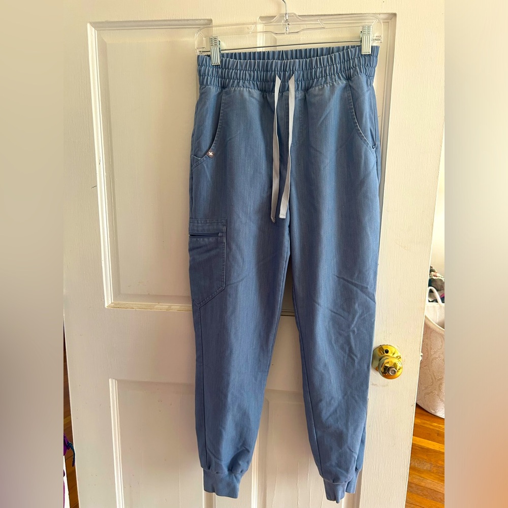 Figs limited edition color: chambray blue high rise Zamora joggers (XS petite)